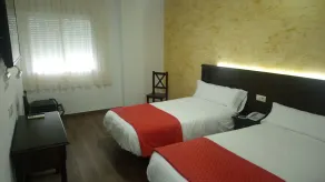Hotel Restaurante Sostenible La Laguna - Rum