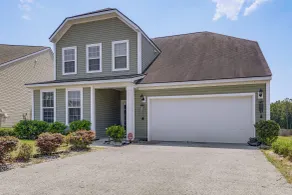Lakes, Gardens & More! Getaway in Moncks Corner - Interiör