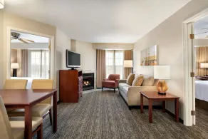 Homewood Suites by Hilton Providence/Warwick - Chambre