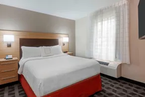 TownePlace Suites Savannah Midtown - Room