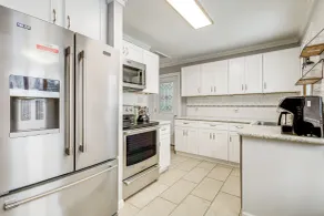 Family-friendly Home w/ Hot Tub, Near Lake George! - Interiør