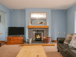 Braeside - Interior