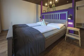ROJ Rooms & Suites - Room