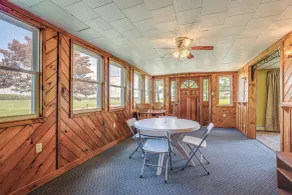 Wellsboro Farmhouse w/ Grill & Fire Pit! - Interiør