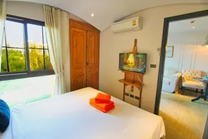 Venetian Resort Pattaya - Quiet Oasis - Huge Waterpark, Gym, Sauna & Kids Playground - Habitación