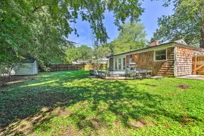 Pet-friendly Charlotte Home w/ Fenced Yard! - Interiør