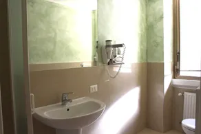 Club Hotel - Bathroom