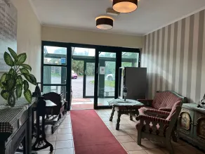 Landhotel Burgenblick - Interior entrance