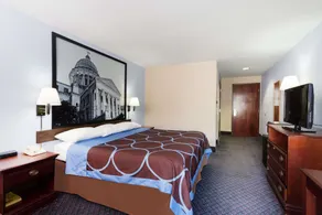 Super 8 by Wyndham Indianola - Chambre