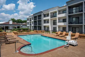 Courtyard by Marriott Memphis East/Park Avenue - Piscine