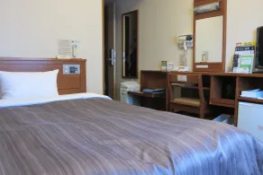 Hotel Route-Inn Tosu Ekimae - Zimmer