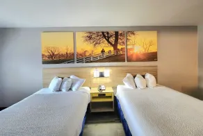 Days Inn by Wyndham Houston - Room