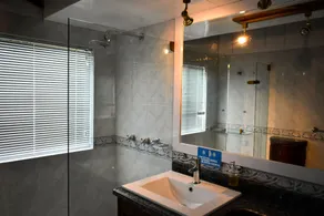 Hotel Casa Iris - Bathroom