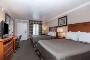Travelodge by Wyndham Sylmar CA - Chambre