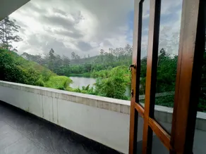 Heaven Hills Guest House - Room