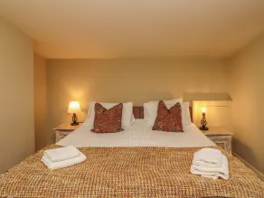 Grooms Cottage - Room
