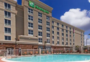 Holiday Inn Ardmore by IHG - Piscine