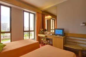 Hotel Alif Campo Pequeno - Chambre