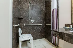 La Quinta by Wyndham Orange - Salle de bain