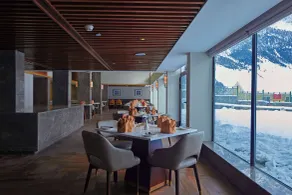 Radisson Hotel Sonamarg - Restaurant