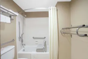 Super 8 by Wyndham Nashville West - Badeværelse