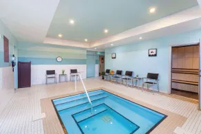 Best Western Plus Chateau Fort St. John - Piscine