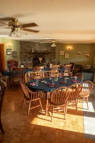Inn By The River - Restaurang