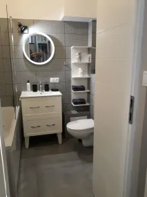 2 Bedroom City Center Apartment - Badeværelse