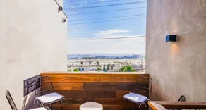 City24 Condo Hotel Little Italy Mission Hills - Vue de la chambre