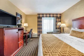 Best Western Plus Bridgeport Inn - Chambre
