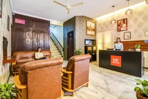 FabHotel Nestlay Rooms - Réception