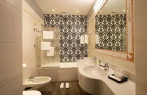 Hotel De La Pace, Sure Hotel Collection by Best Western - Bathroom