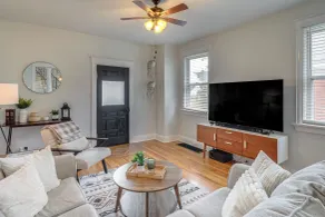 Pet-friendly Oakley Gem w/ Large Backyard! - Interiör