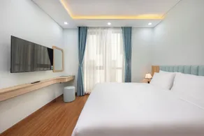 Hummer Hotel & Apartment Da Nang Beach - Room