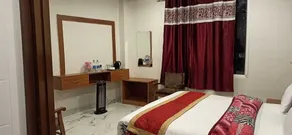 Hotel Yoga Badrinath - Zimmer
