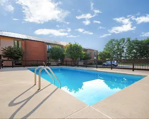 Baymont by Wyndham Rocky Mount - Piscine