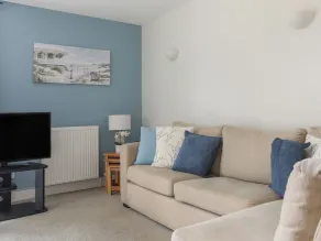 Stable End Cottage - Interior