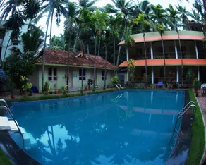 Ideal Ayurvedic Resort Kovalam - Pool