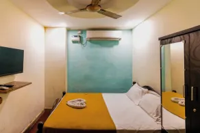 Alsha Inn - Room