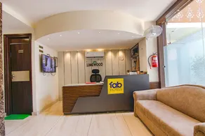 Fabhotel Lime Wood - Reception