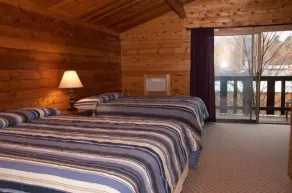 Virginian Resort - Room