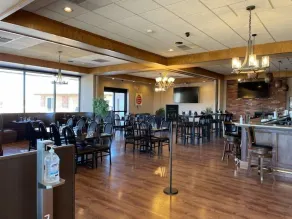 Days Inn & Suites by Wyndham Trinidad - Restaurante