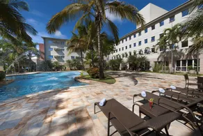 Comfort Suites Flamboyant Goiânia - Pool