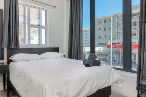 Inn & Out Express Sea Point - Room