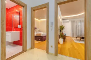 Apart hotel KATUNJANIN - Interior entrance