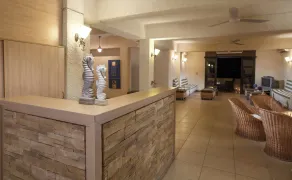 Hotel Abatis - Lobby