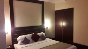 Hotel Satya Ashoka - Chambre
