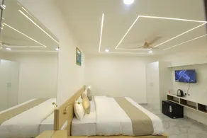 Ganga Inn By YatriMap - Room