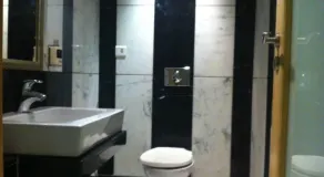 Lemon Tree Premier, Jaipur - Bathroom