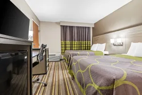 Super 8 by Wyndham Athens - Room